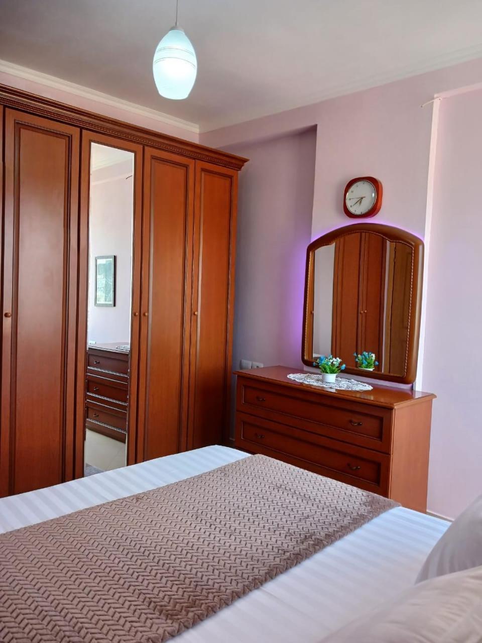 בראט Muska Comfy Apartment מראה חיצוני תמונה
