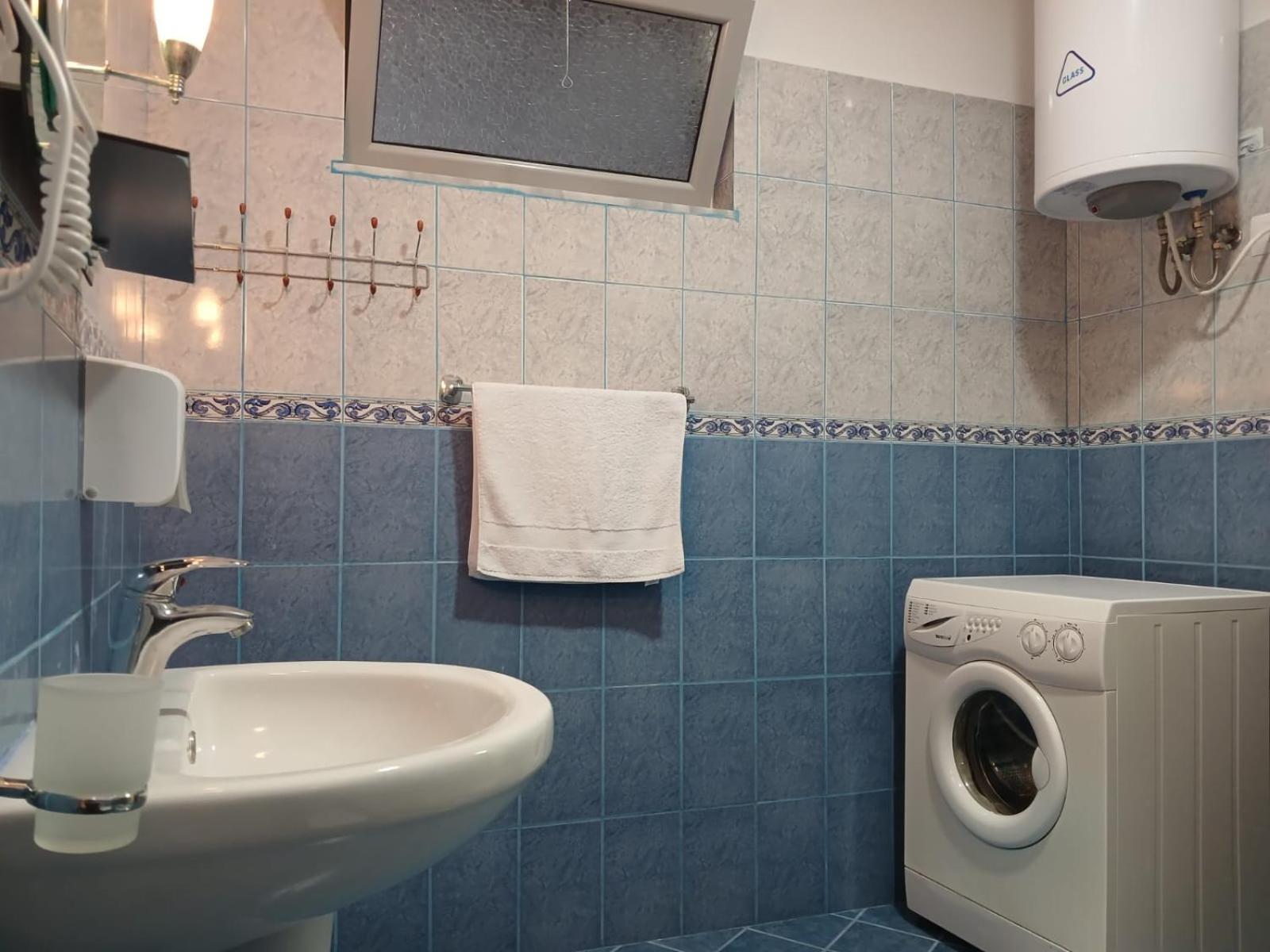 בראט Muska Comfy Apartment מראה חיצוני תמונה